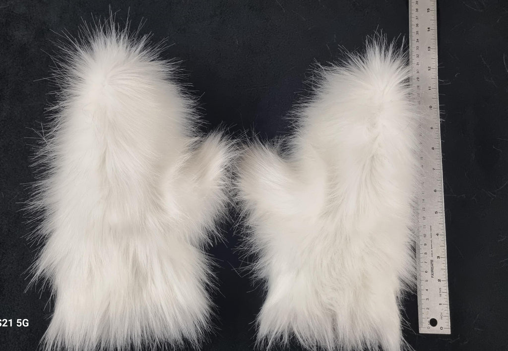 Gorgeous Fluffy Mittens in Luxury White Faux Fur