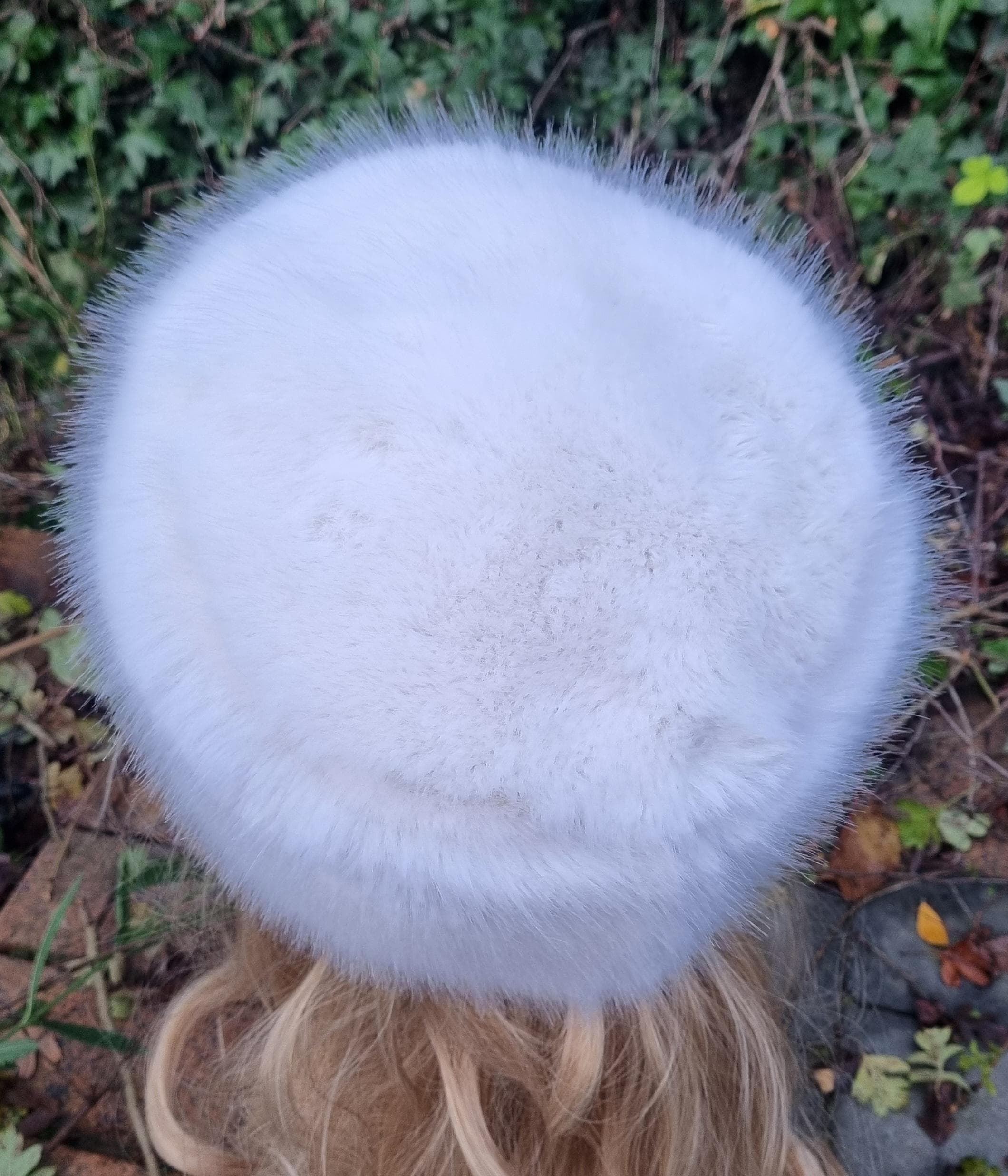 Super Luxury White Faux Fur Hat with Polar Fleece Lining