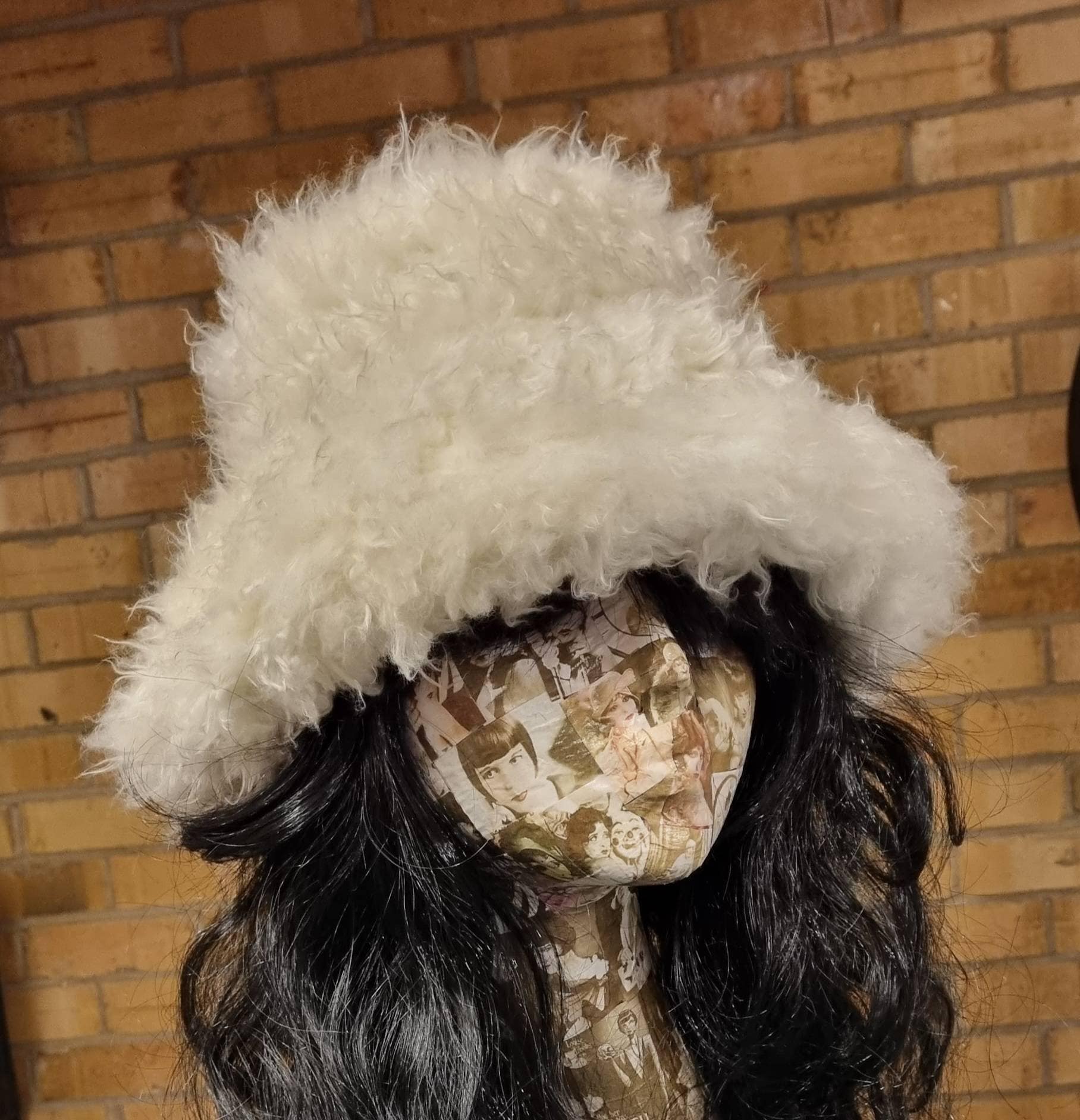 Twisty Faux Fur Bucket Hat-Festival Hat-Fuzzy Bucket Hat-Fur Hat-Fake Fur Hat-Rave Hat-Cream  Fur-Off White Fur-Bucket Hat-Ivory Fake Fur