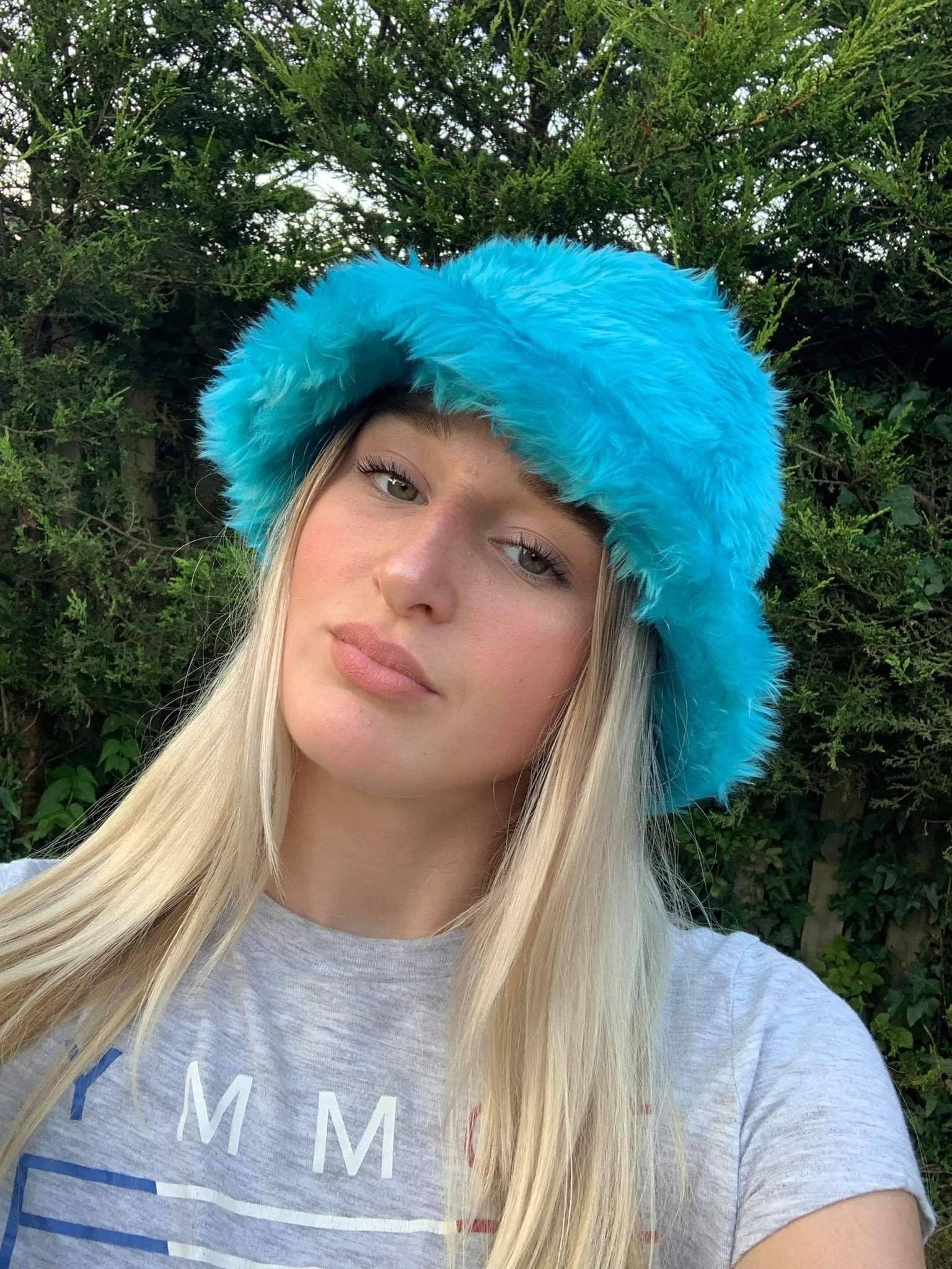 Turquoise Blue Faux Fur Bucket Hat-Festival Hat-Floppy Hat-Fur Hat-Fake Fur Hat-Rave Hat-Fur Hat- Blue Fur Hat- Furry Bucket Hat